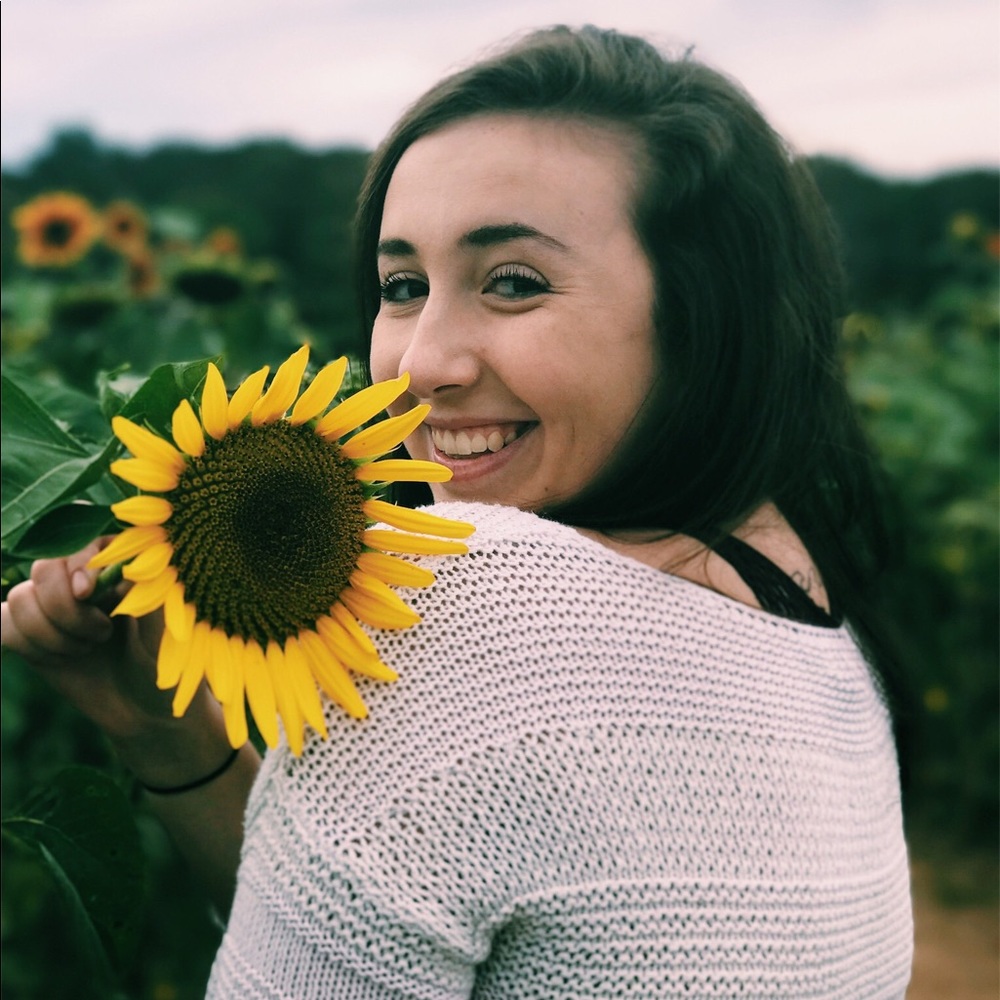 Meet your Posher, Tori